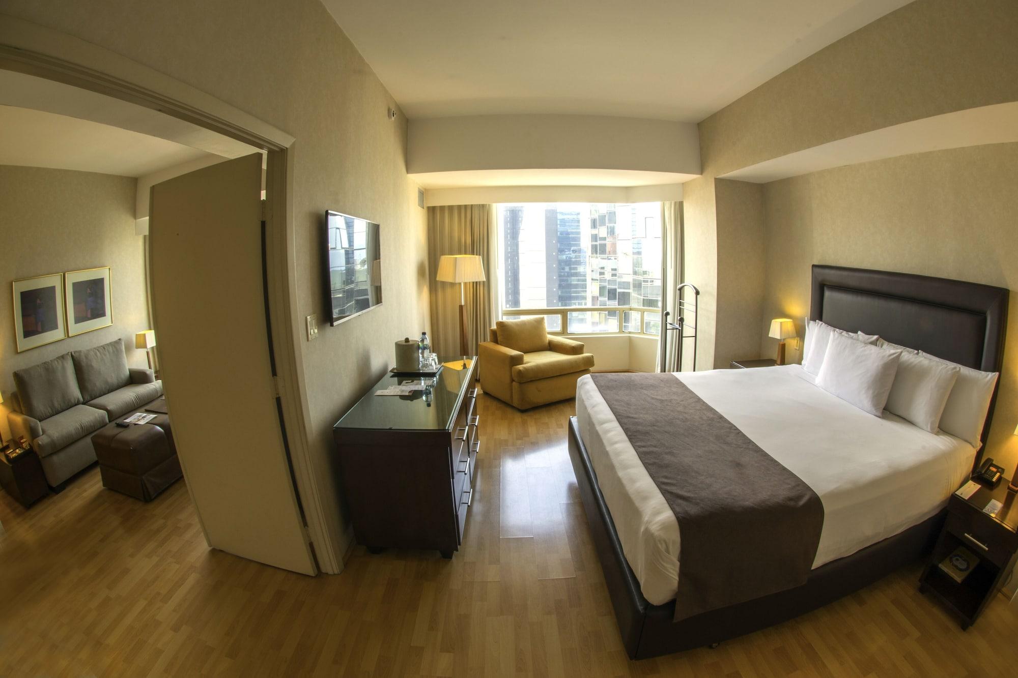 Clarion Suites Guatemala City Exterior photo Suite at the hotel