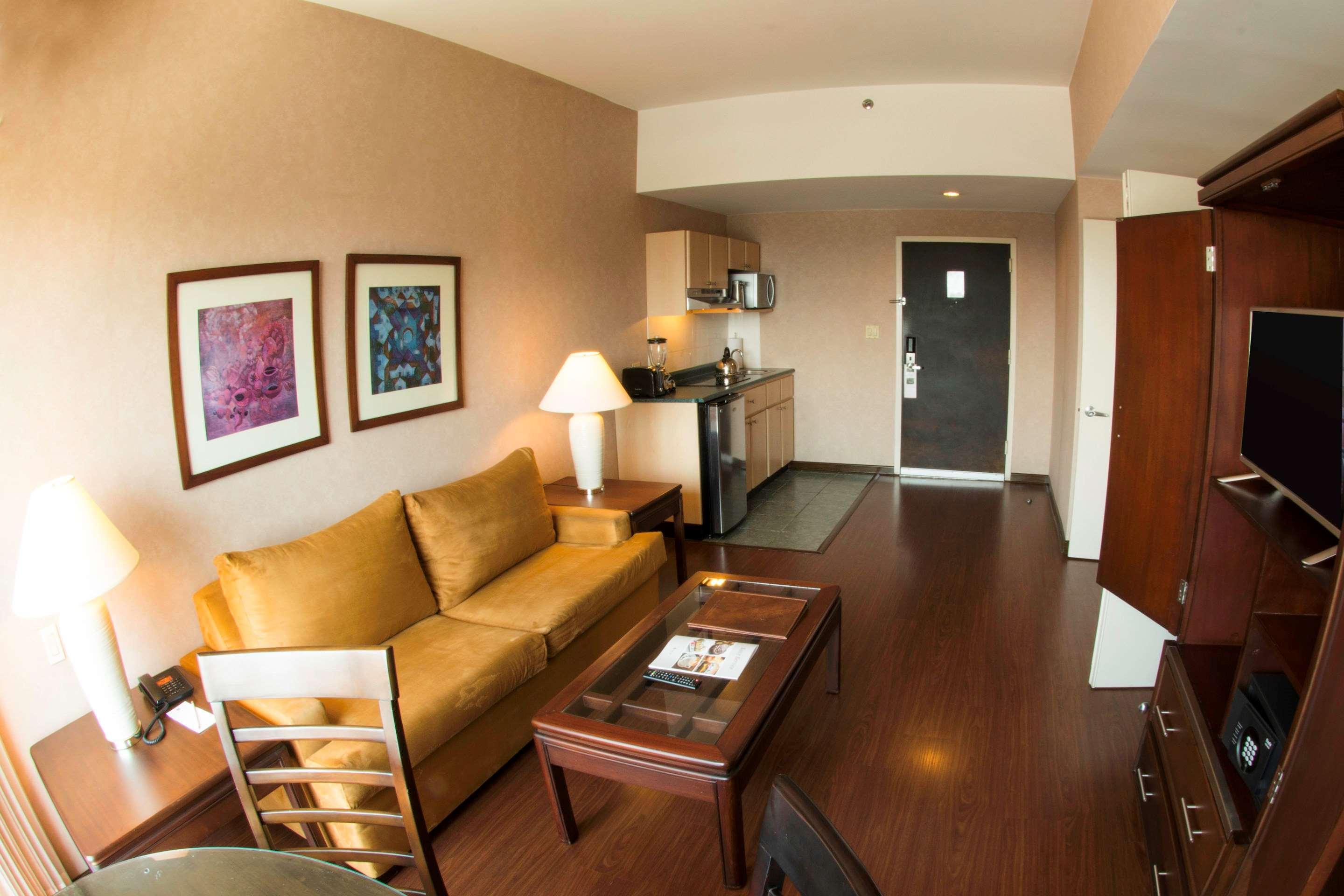 Clarion Suites Guatemala City Exterior photo A typical one-bedroom apartment